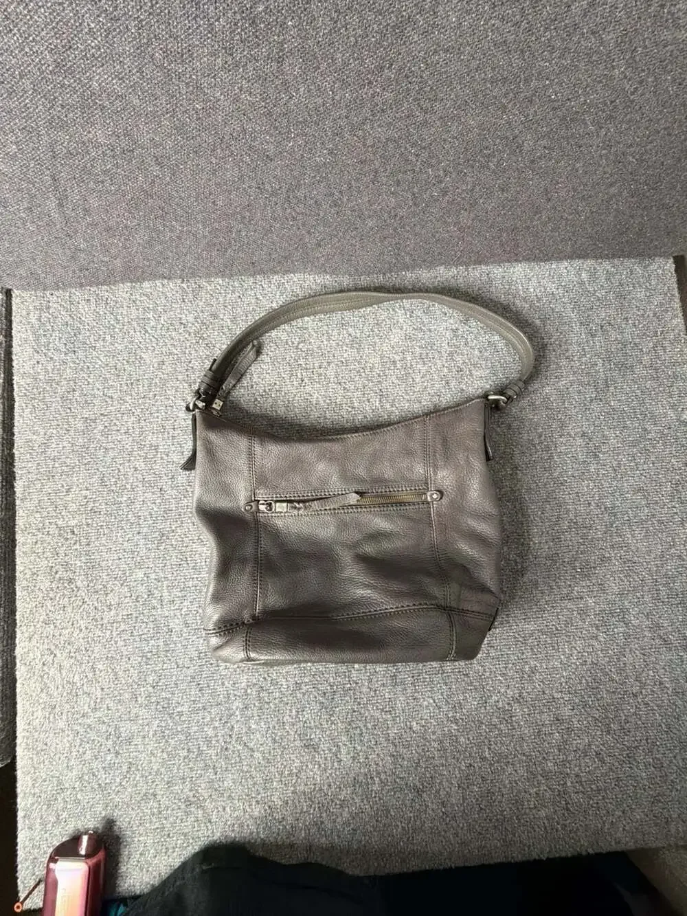 The Sak Sequoia Leather Hobo Shoulder Bag Grey